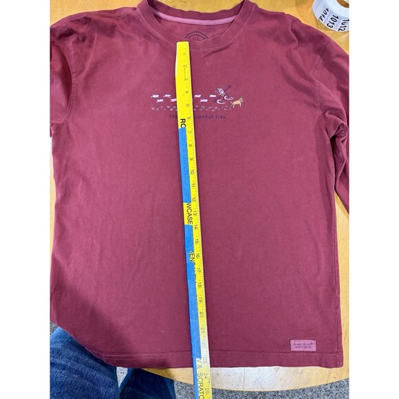 LIFE IS GOOD Red Long Sleeve Tee Christmas Xmas It’s A Wonderful Life Medium Dog - Picture 9 of 10